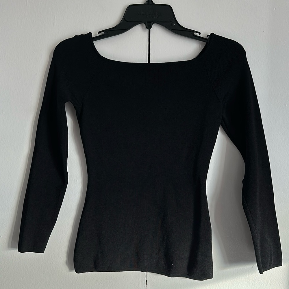 XS Fitted Black Ribbed Top